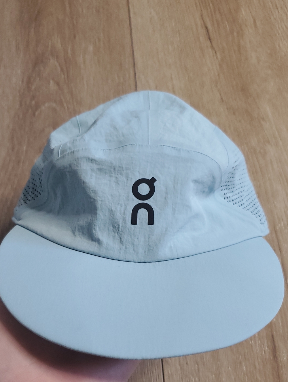 On Performance Cap - Picture 3 of 7